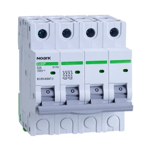 Seccionador aislador DC para aplicación fotovoltaica, ancho 4 módulos, 4 polos, 32A, 1000V DC