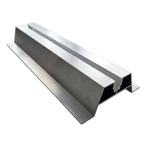 Puente trapezoidal de aluminio H40 L330 con junta EPDM 2 mm para montaje PV