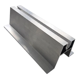 Puente trapezoidal inclinado con junta EPDM H63 L330 – adaptador de cubierta fotovoltaico de aluminio