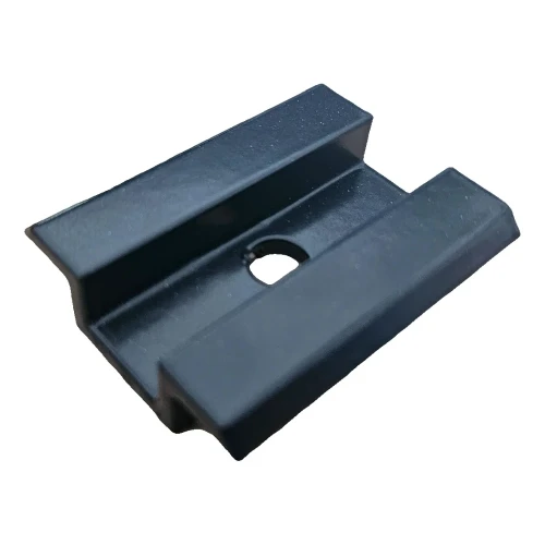 Grapa central PV baja L50 negra lacada 002-045 (1)