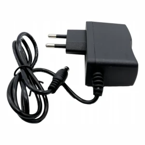 Fuente de alimentación enchufable 12V 1A para dispositivos Tiras LED RGB VIANO (OP01210)