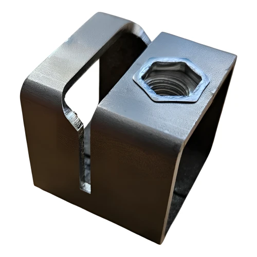 Synerga ZU-1 – soporte de montaje universal para grapas PV para carports y estructuras terrestres 001-017 (1)