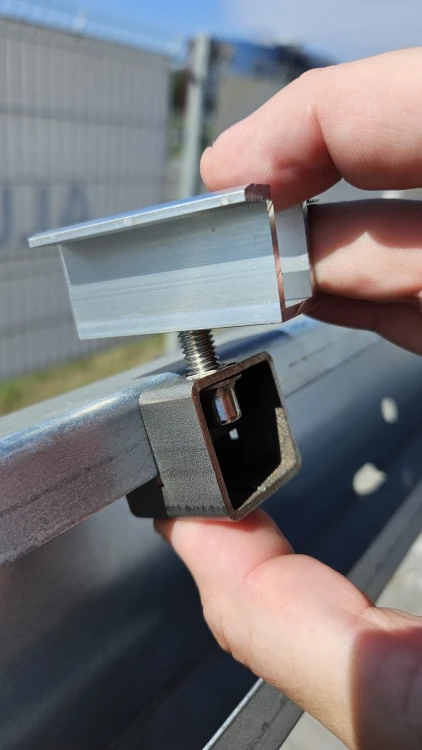 Synerga ZU-1 – soporte de montaje universal para grapas PV para carports y estructuras terrestres 001-017 (5)